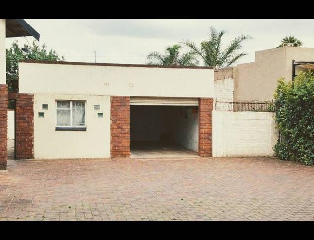 3 BEDROOM HOUSE FOR SALE IN LINMEYER